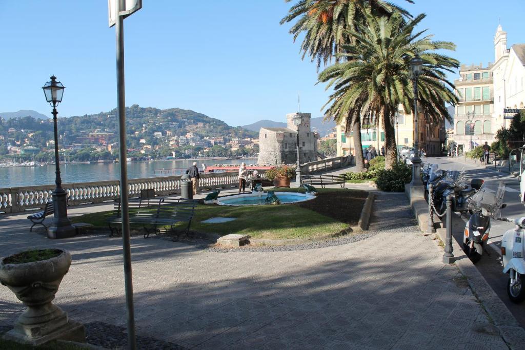 Hotel Villa Cristina Rapallo Extérieur photo